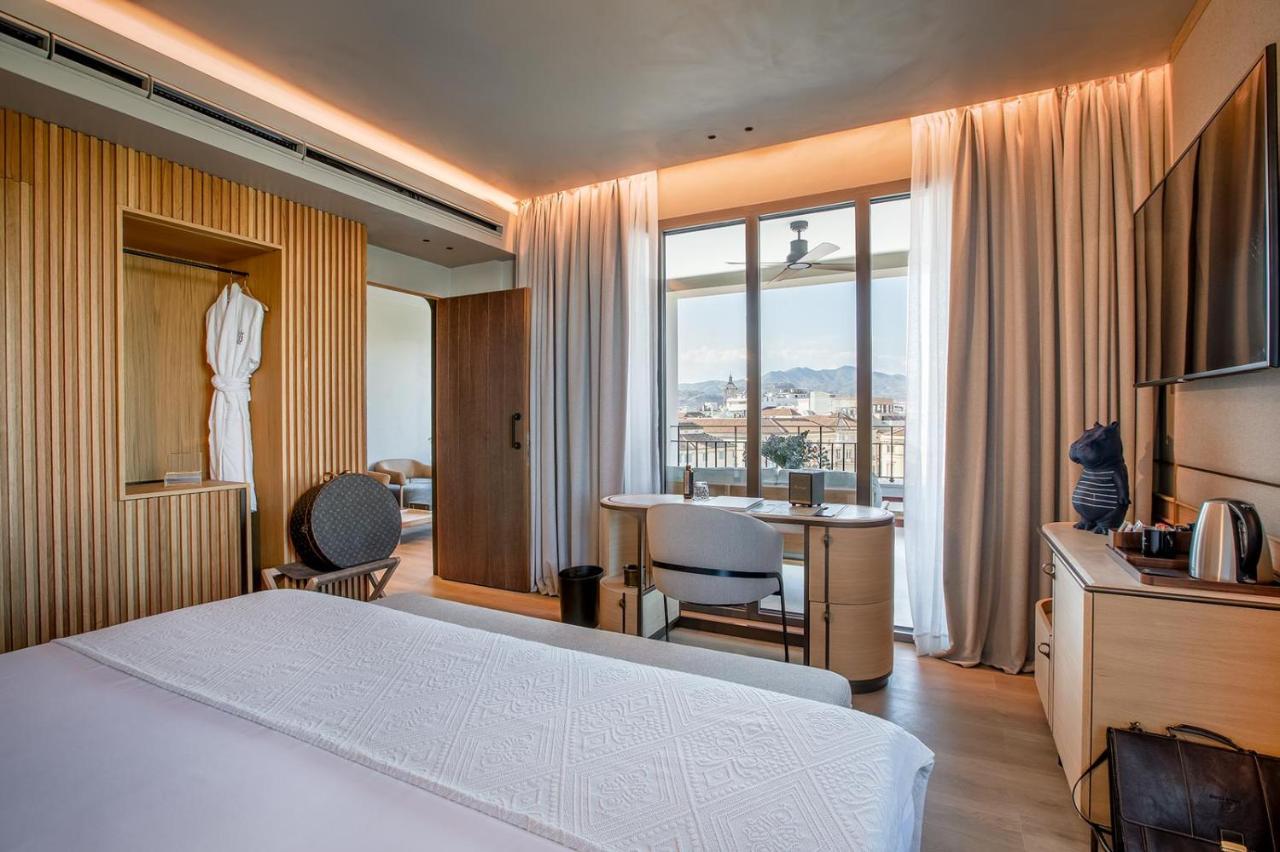 Only Hotel